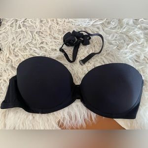 Calvin Klein Black Strapless Bra with Removable Straps, No Tag